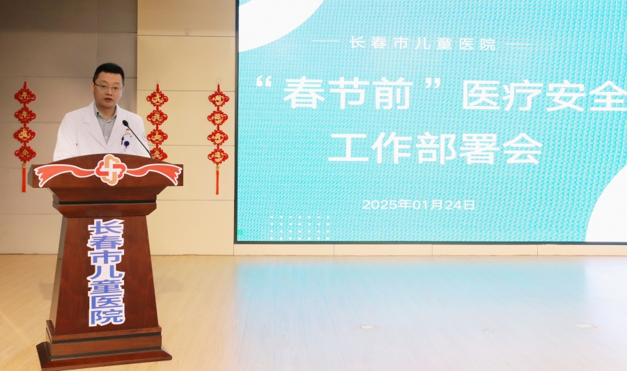 崔钊_副本.jpg