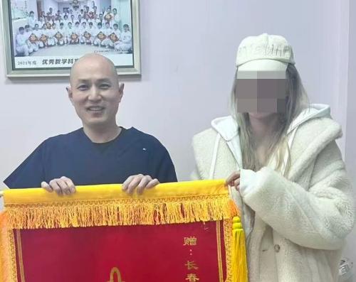 化身“仁爱之光”，以精湛之刃破解儿童包茎“男”题