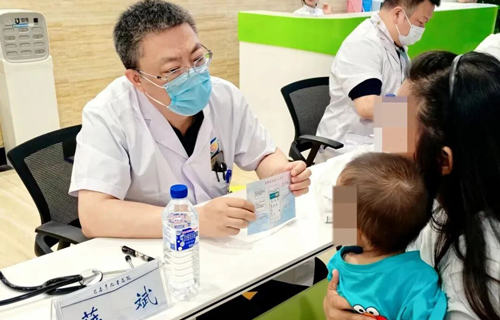 孩子总爱生病？中西医结合，这样调理更靠谱