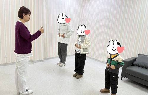 宝贝嗓子哑了别大意！世界嗓音日，守护孩子的“清亮童声”